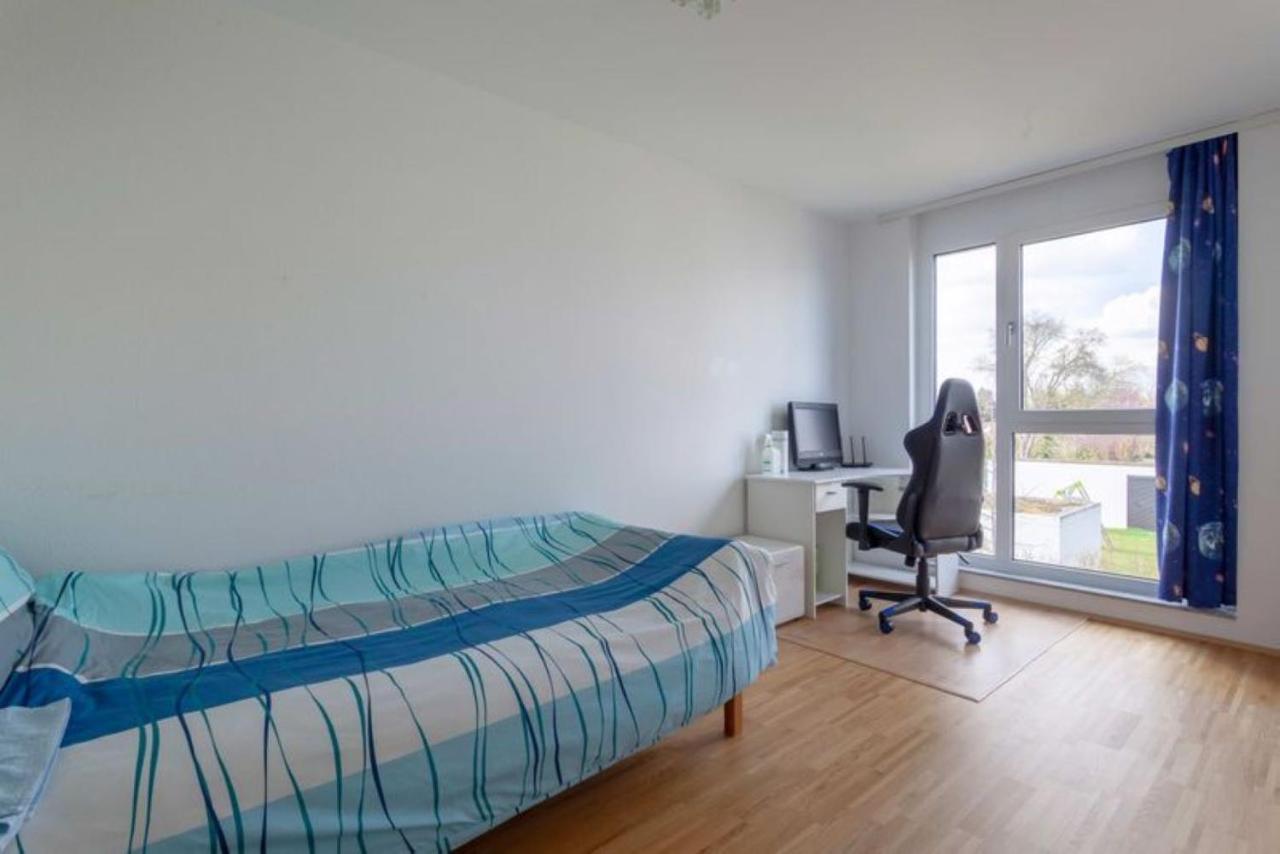 Privat Zimmer Richtung Messe Hannover Kültér fotó